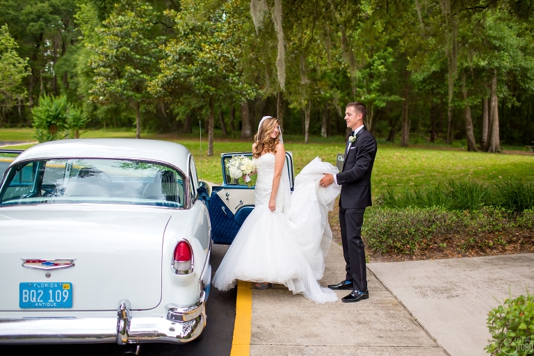 getting-in-vintage-car