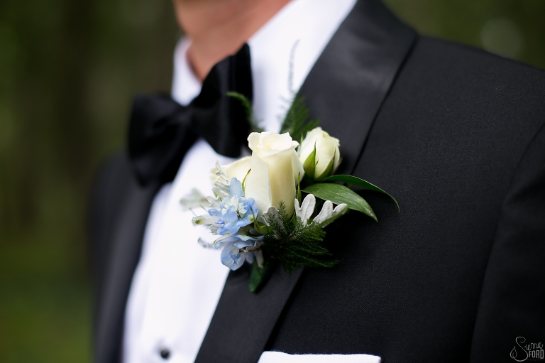 groom's-tux-ideas