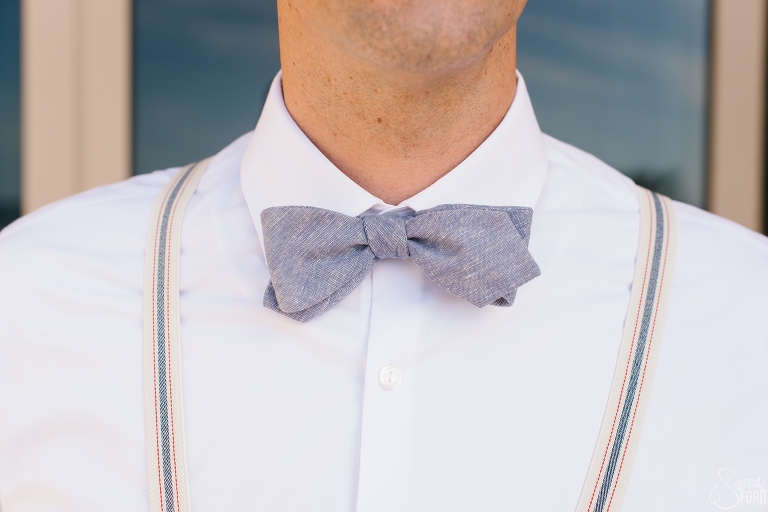 grooms tie