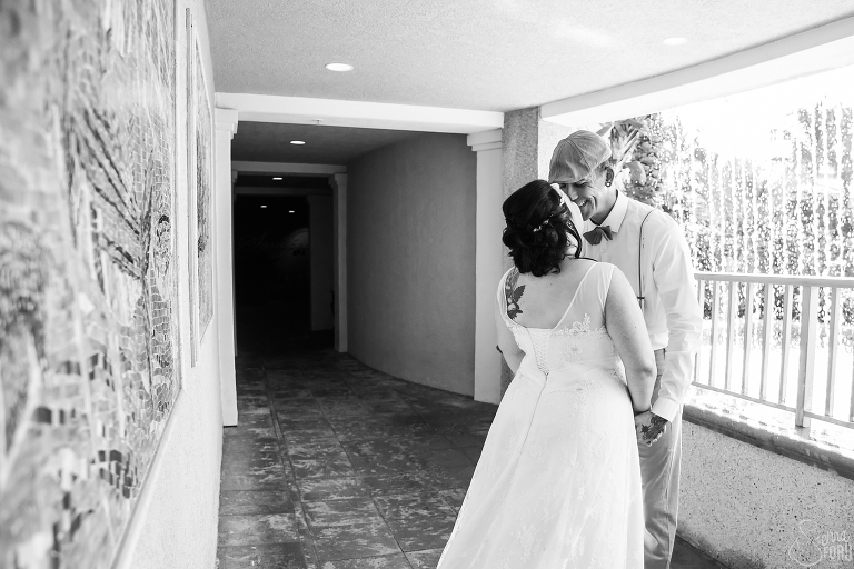 bride and groom portaits 