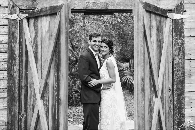 Bride and groom at Bridle Oaks Wedding 