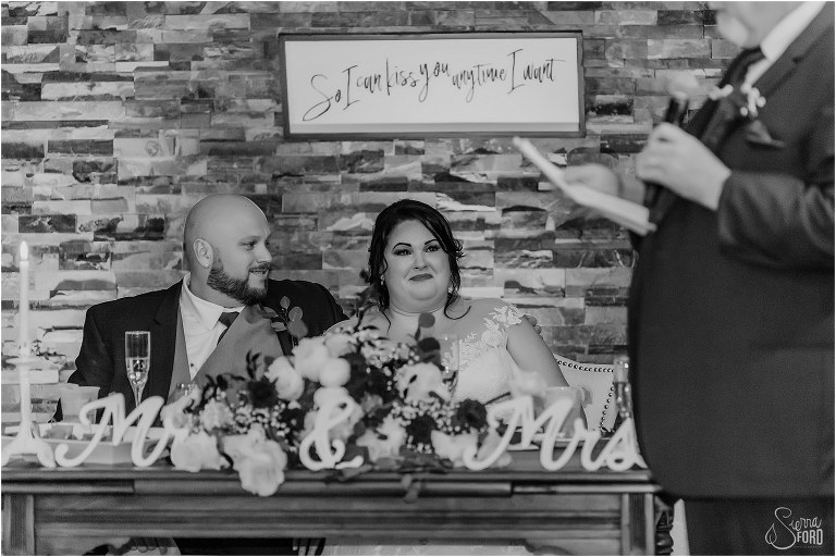 bride gets emotional as her father gives toast 