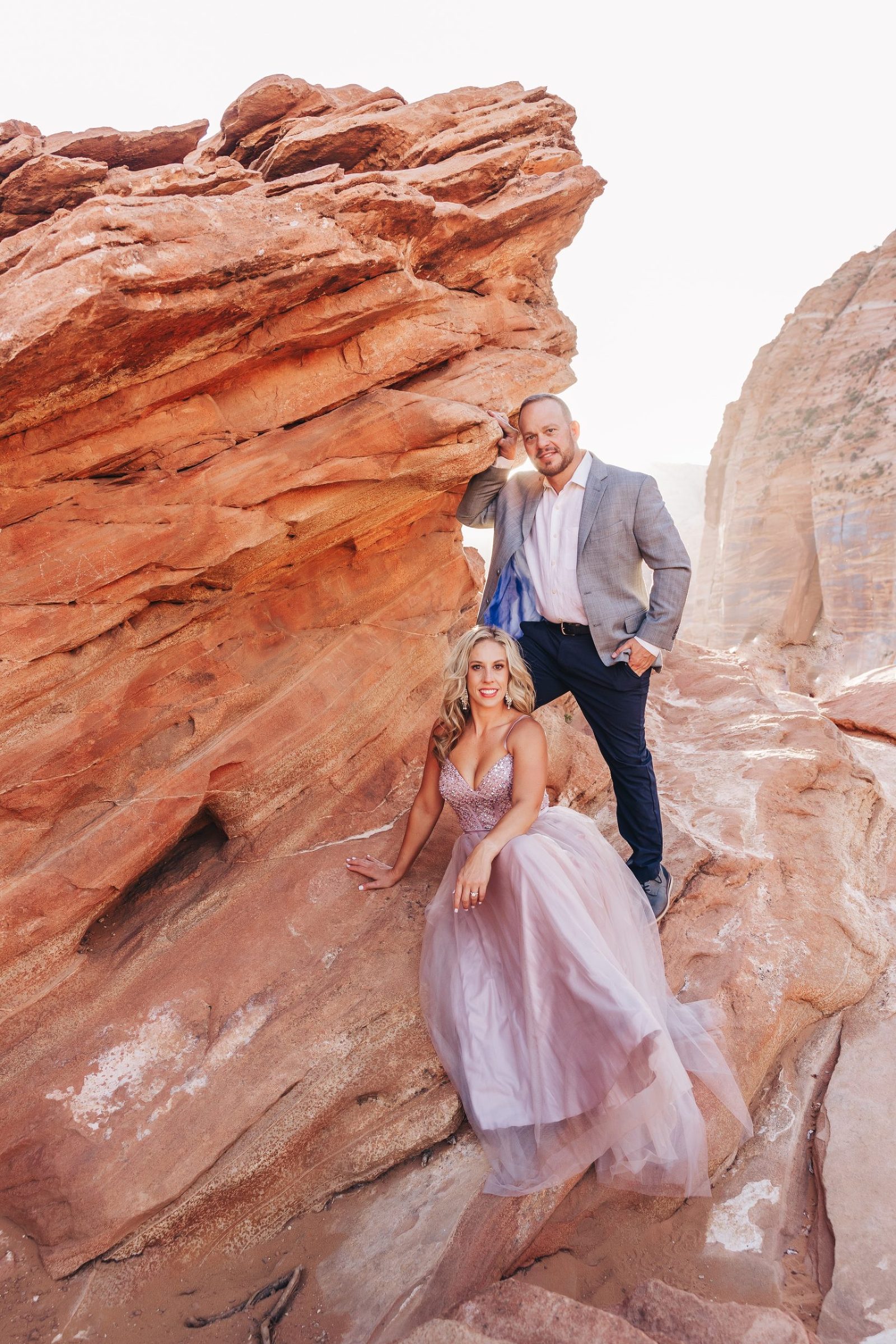 destination elopement photographer